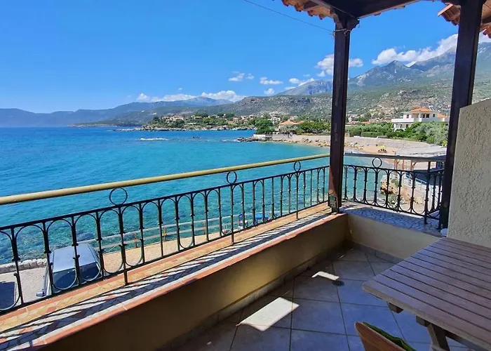 Apartamento Halikoura Stoúpa