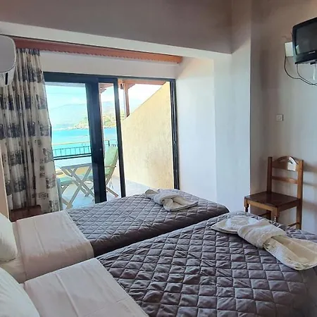 Halikoura Apartament *